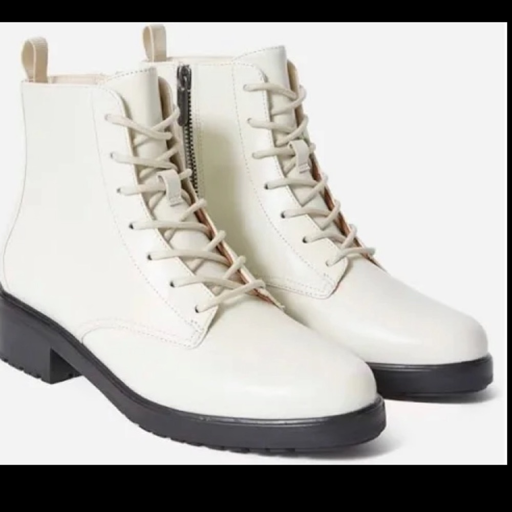 White boots Everlane - new